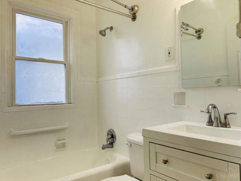 1922 Dalewood Place, Cincinnati, OH 45237 Photo 9