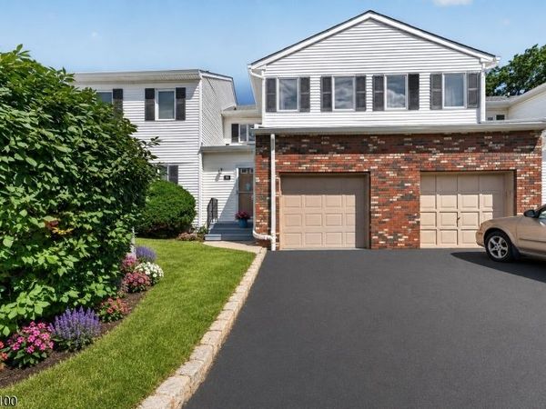 55 Coppermine Vlg, Flemington, NJ 08822
