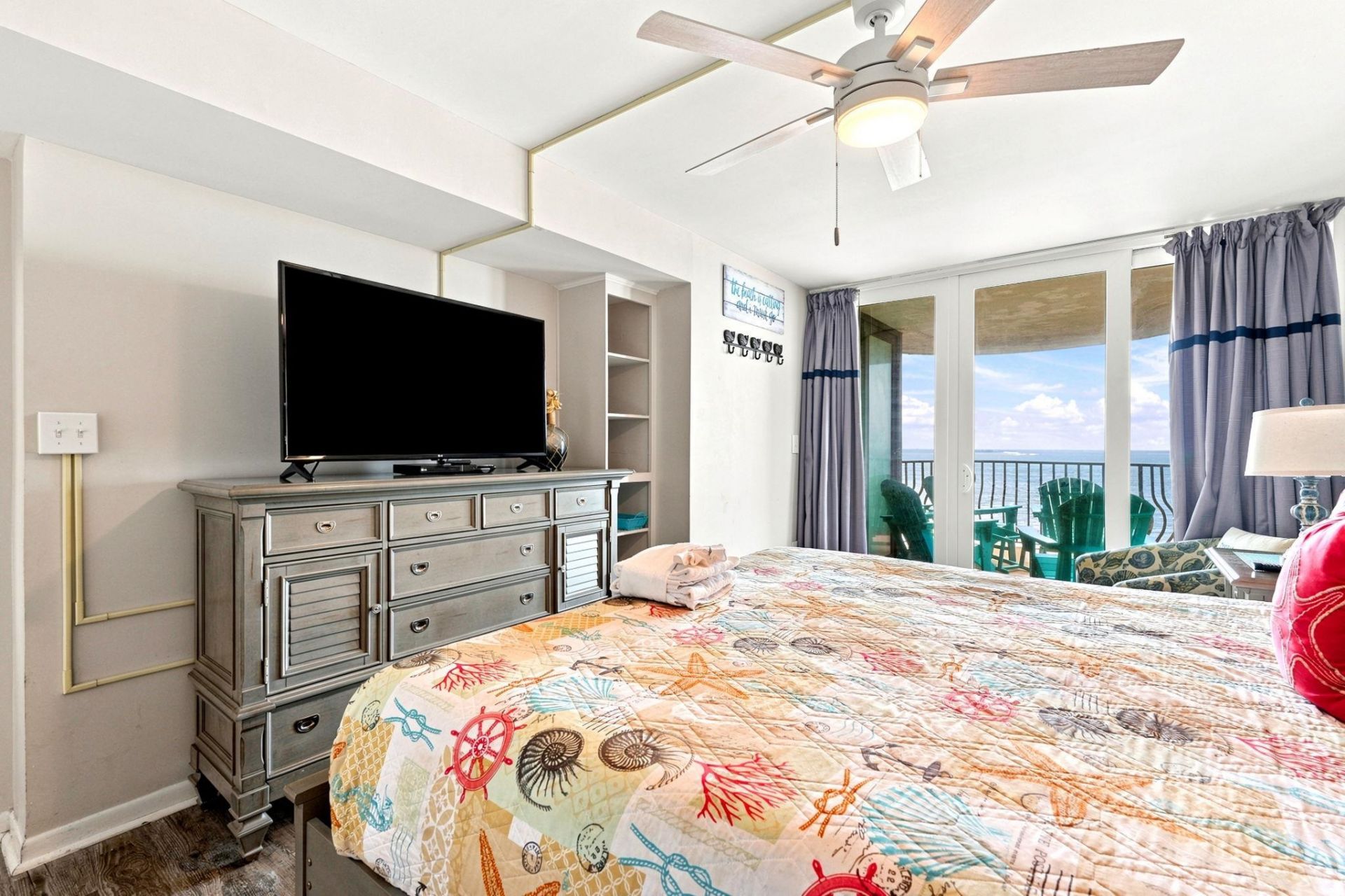 2500 N Ocean Blvd.  Photo 25