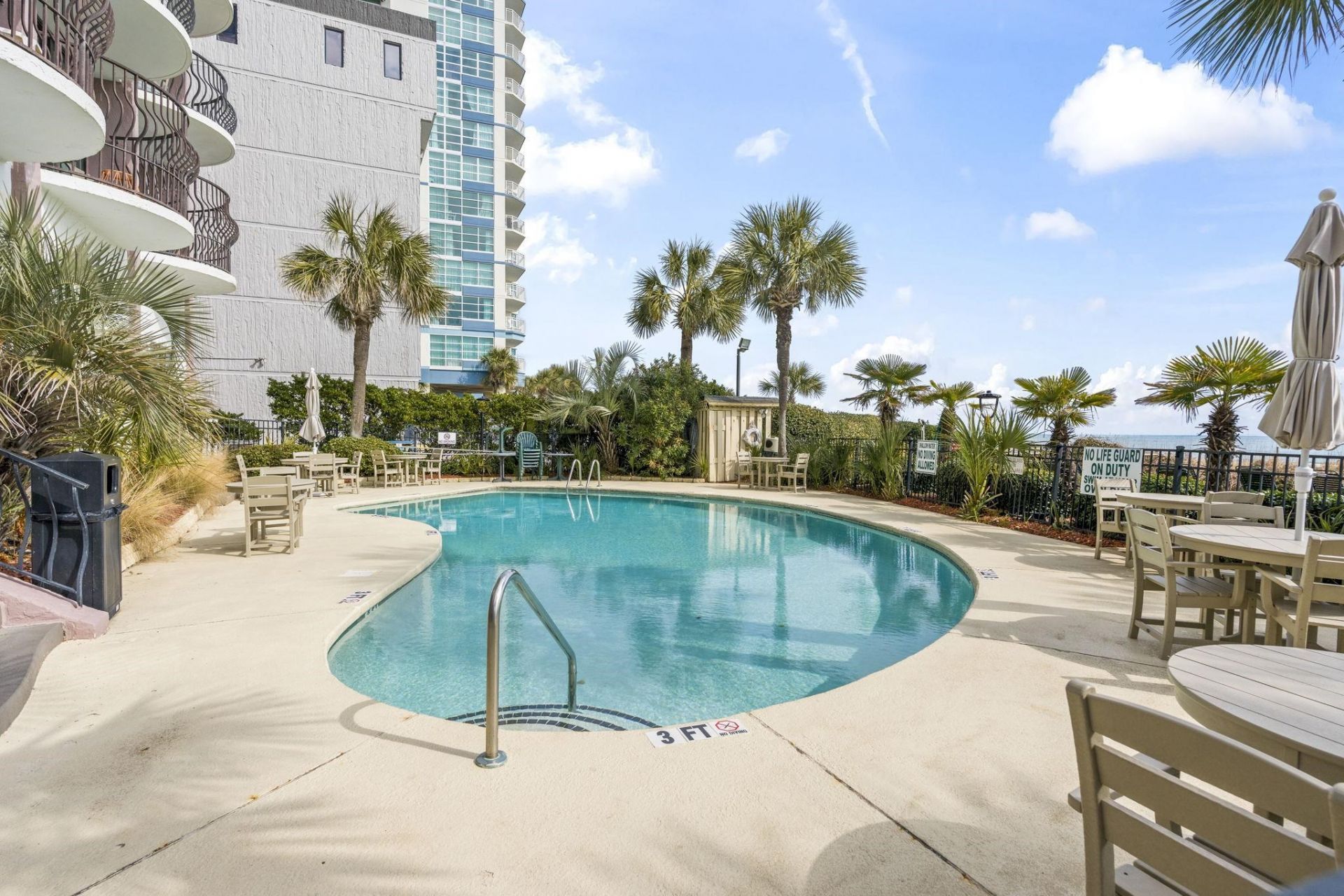 2500 N Ocean Blvd.  Photo 41