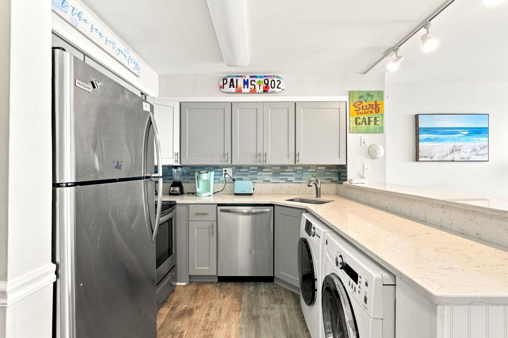 2500 N Ocean Blvd.  Photo 8