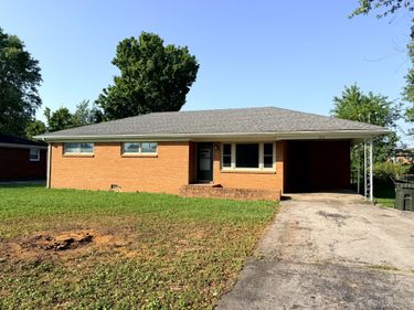 1711 Clarence Drive, Hopkinsville, KY 42240