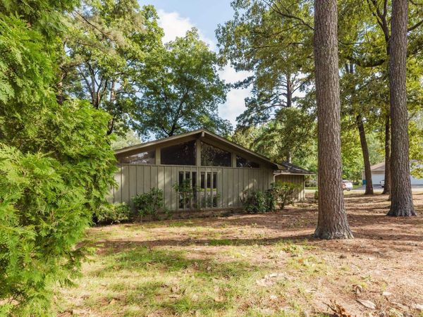624 Woodland Drive, Benton, AR 72019