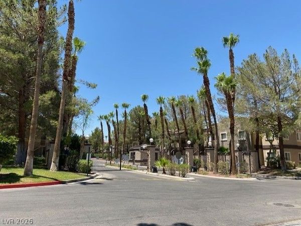 5250 S Rainbow Boulevard , Unit 1010, Las Vegas, NV 89118