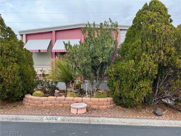 5000 Royal Avenue , Las Vegas, NV 89103