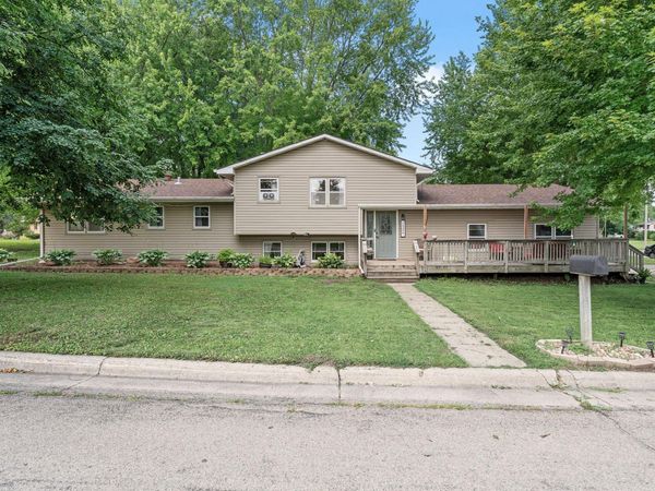 1304 Swanhill Drive, Albert Lea, MN 56007