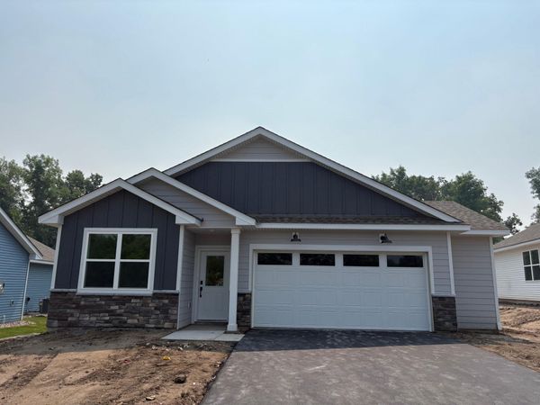 713 Vista Court, Hanover, MN 55341