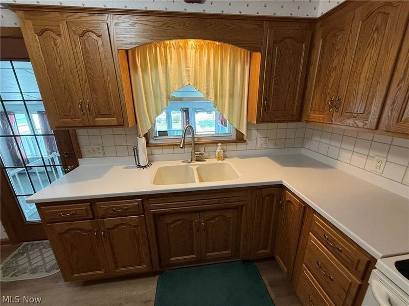1031 Kaderly Street NW, New Philadelphia, OH 44663 Photo 10