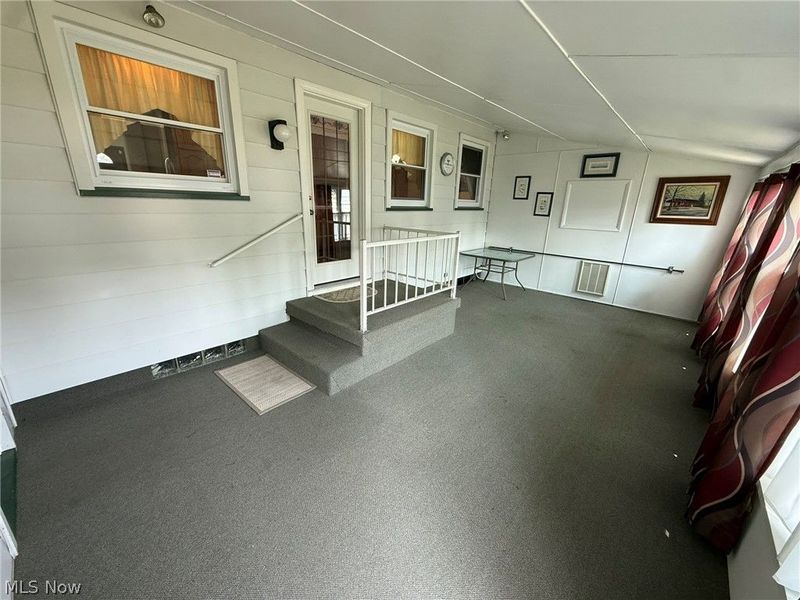 1031 Kaderly Street NW, New Philadelphia, OH 44663 Photo 18
