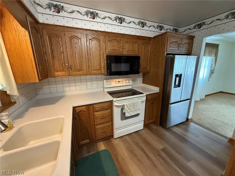 1031 Kaderly Street NW, New Philadelphia, OH 44663 Photo 8