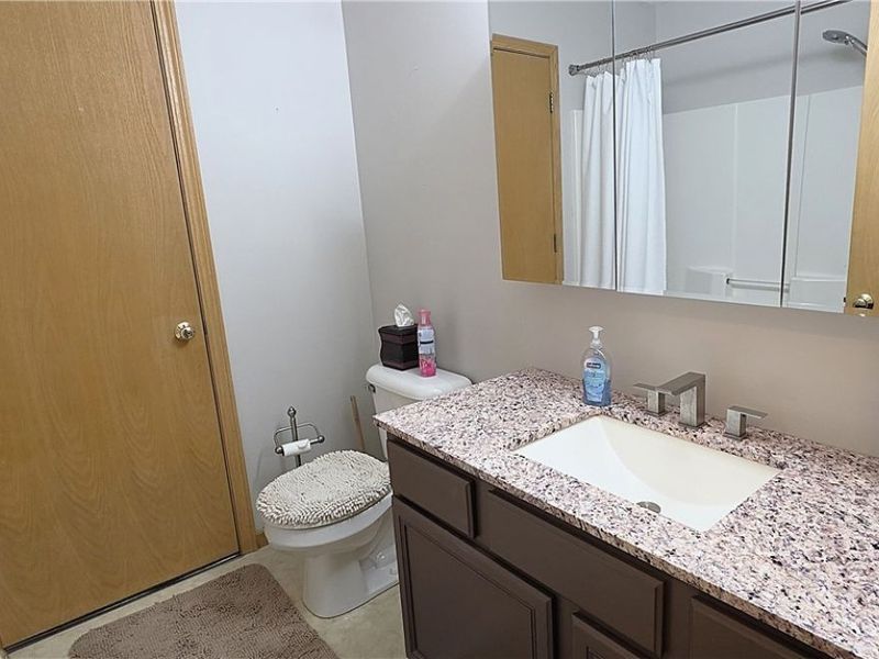 1811 Meadowland Drive, Brunswick, OH 44212 Photo 24