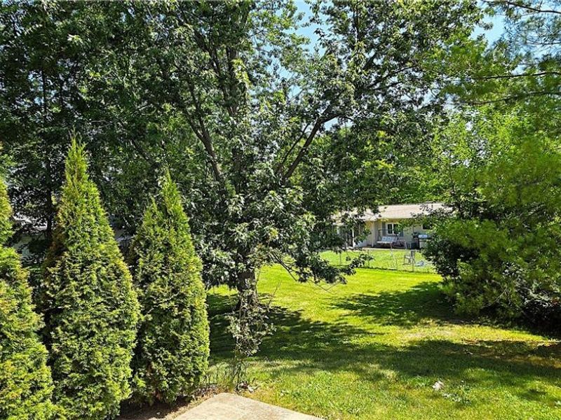1811 Meadowland Drive, Brunswick, OH 44212 Photo 4