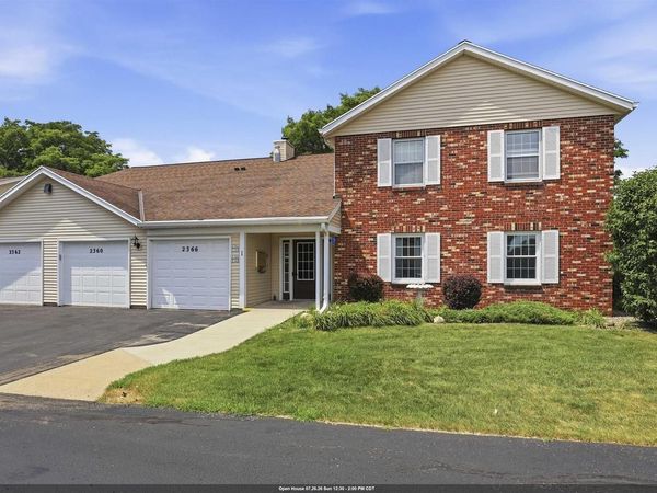 2366 WISCONSIN STREET, Oshkosh, WI 54901