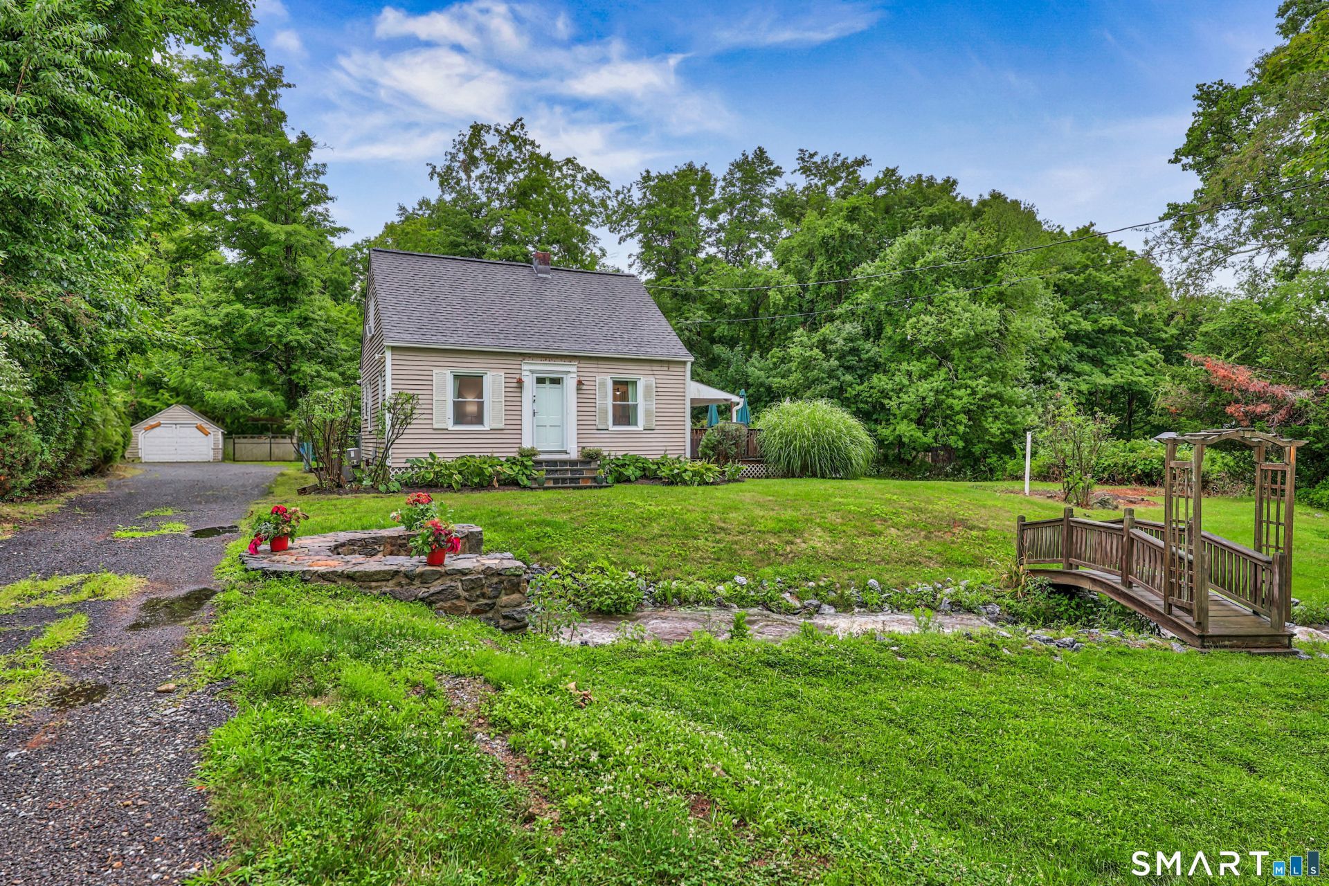 124 Blackberry Hill, Beacon Falls, CT 06403 Main Photo