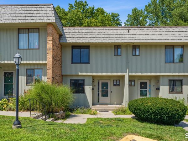 40 Chestnut, Unit 40, Cromwell, CT 06416