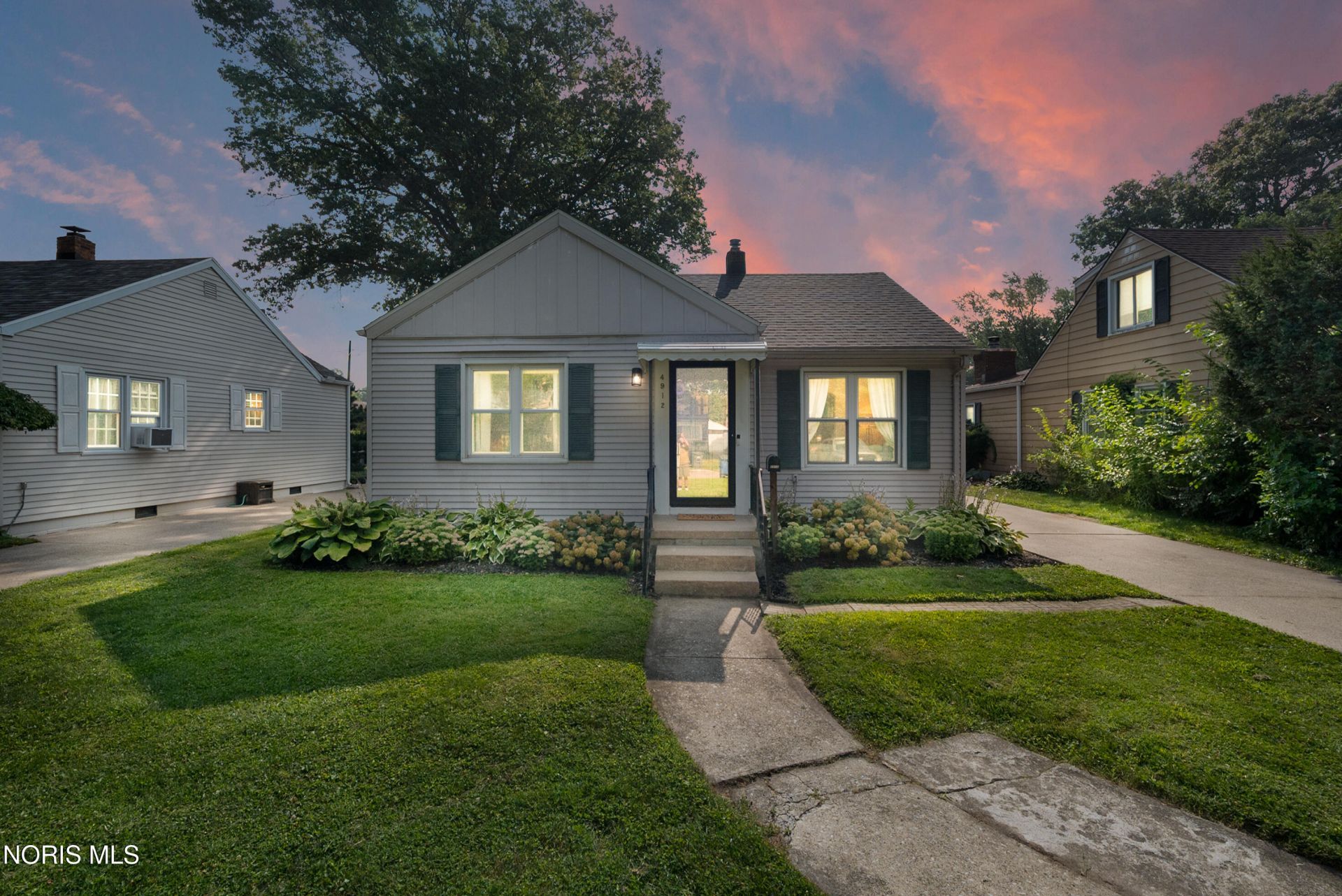 4912 Harvest Lane , Toledo, OH 43623 Main Photo