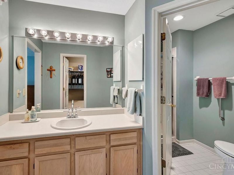 4350 Regency Ridge Court, Unit 208, Green Township, OH 45248 Photo 32