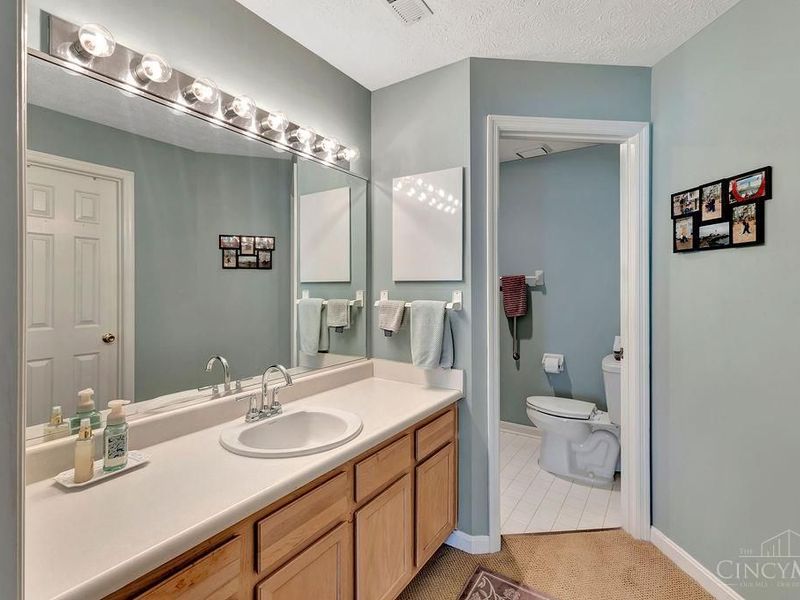 4350 Regency Ridge Court, Unit 208, Green Township, OH 45248 Photo 37