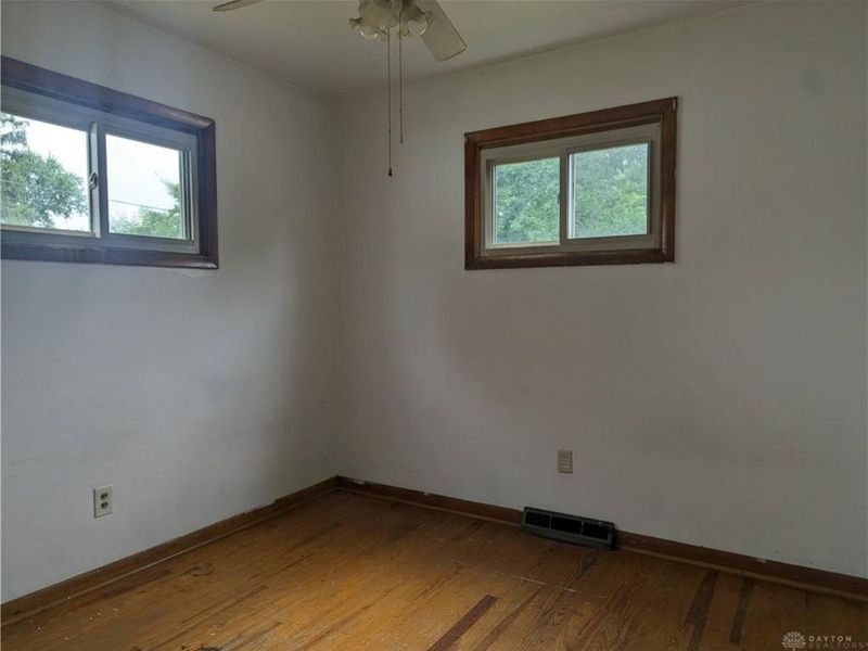 711 Kinnane Avenue, Springfield Township, OH 45505 Photo 7