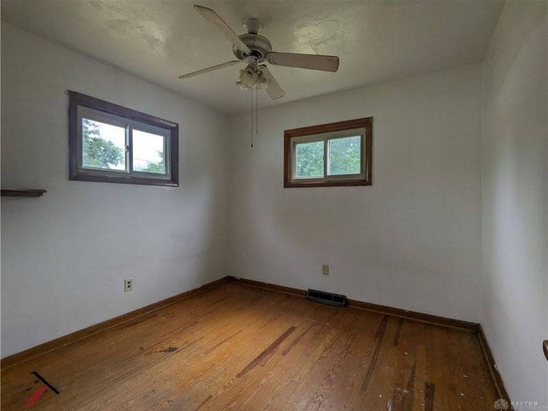 711 Kinnane Avenue, Springfield Township, OH 45505 Photo 9