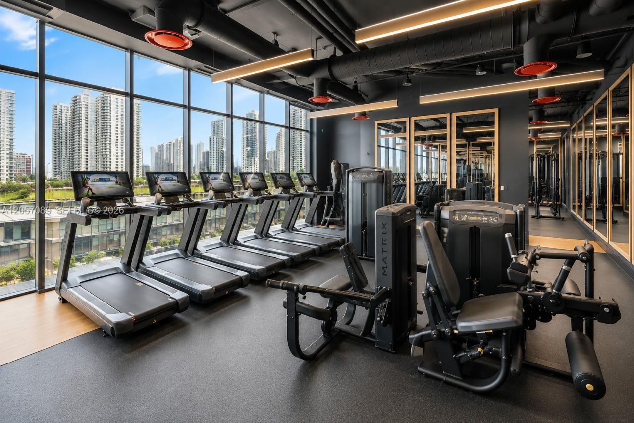 20 NE 11 St , Unit 1203A, Miami, FL 33132 Photo