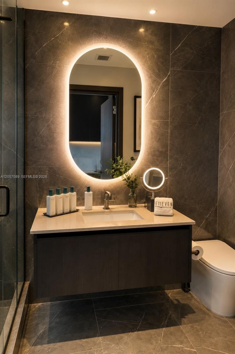 20 NE 11 St , Unit 1203A, Miami, FL 33132 Photo