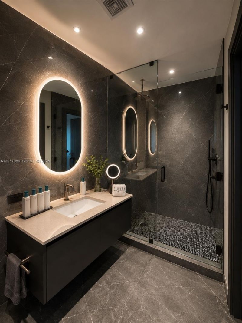 20 NE 11 St , Unit 1203A, Miami, FL 33132 Photo
