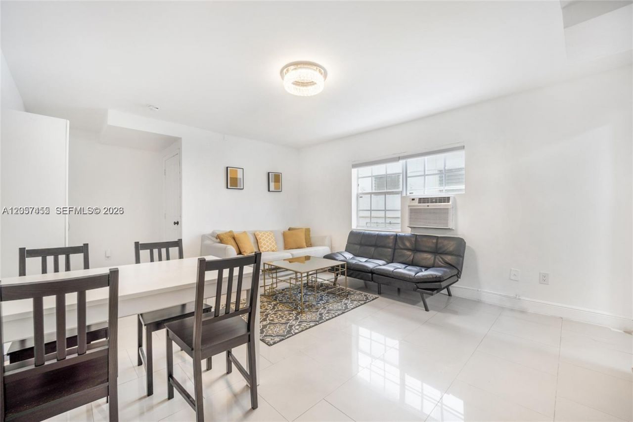 6966 Byron Ave, Unit 105, Miami Beach, FL 33141 Photo