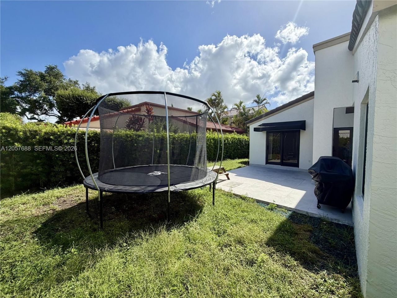 470 SW 88th Pl E , Miami, FL 33174 Photo