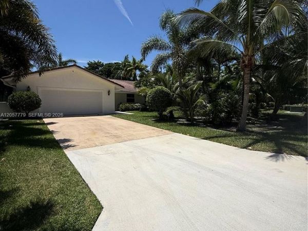 731 NW 4th Ct , Boca Raton, FL 33432