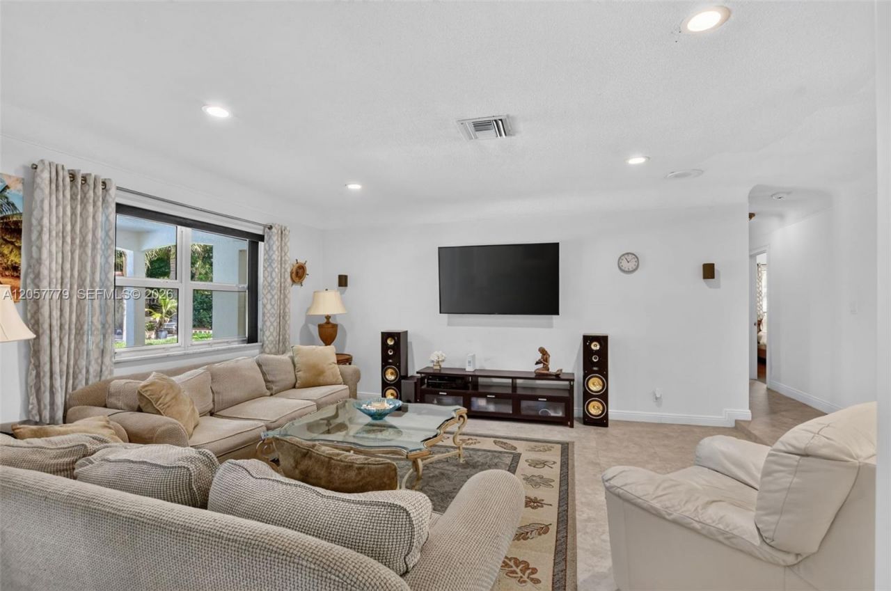 731 NW 4th Ct , Boca Raton, FL 33432 Photo