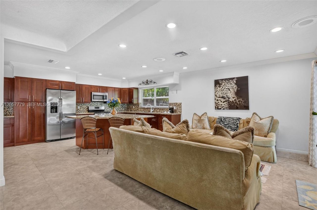 731 NW 4th Ct , Boca Raton, FL 33432 Photo