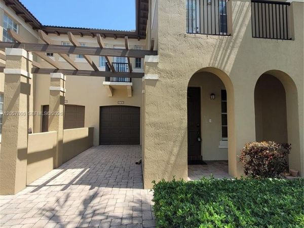 8707 Buckskin Mnr , Unit 5-12, Davie, FL 33328