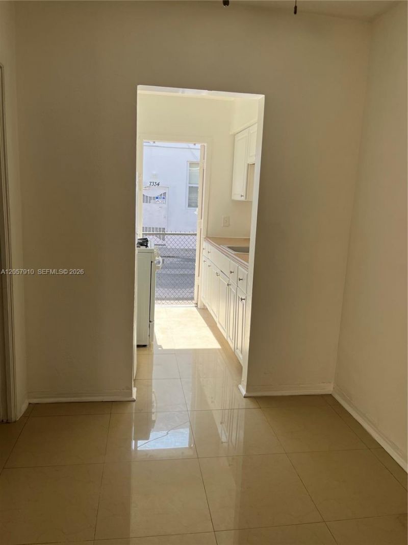 7333 Byron Ave, Unit 7331, Miami Beach, FL 33141 Photo