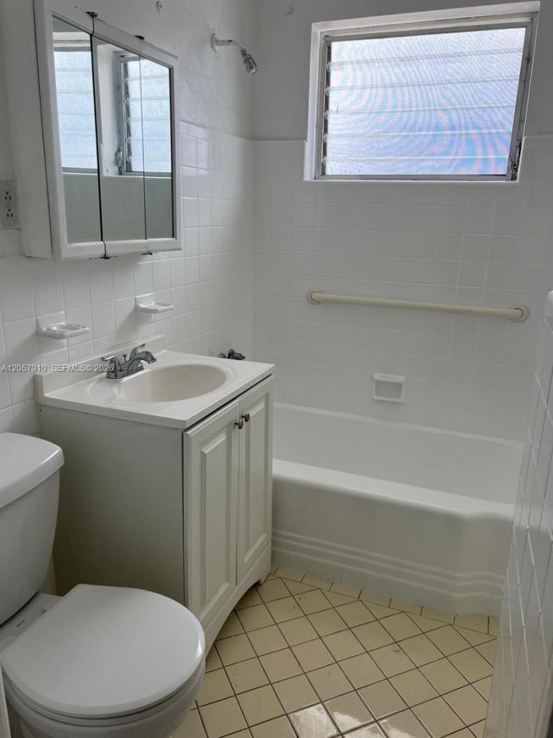 7333 Byron Ave, Unit 7331, Miami Beach, FL 33141 Photo
