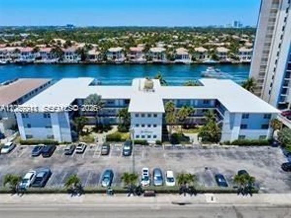 2200 S Ocean Dr, Unit N114, Hollywood, FL 33019