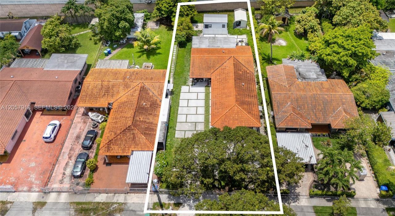 3000 NW 13th St , Miami, FL 33125 Photo