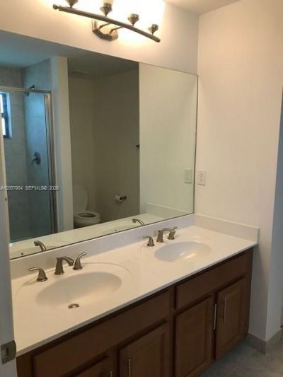 317 NE 194th Ln, Unit 317, Miami, FL 33179 Photo