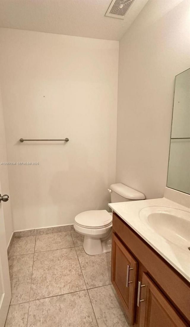 317 NE 194th Ln, Unit 317, Miami, FL 33179 Photo