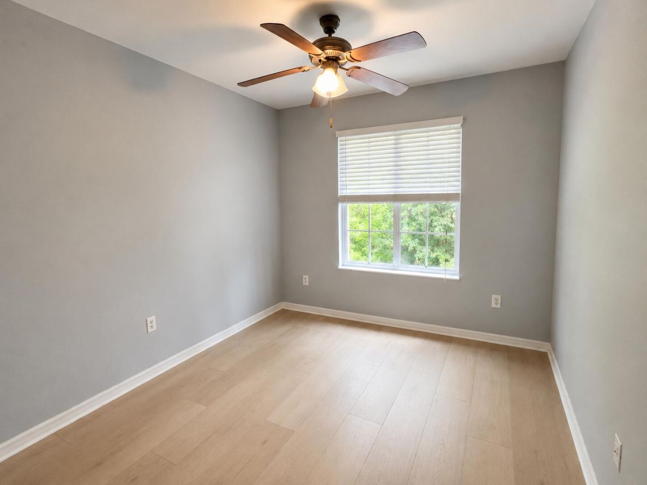 4021 San Marino Boulevard, Unit 202, West Palm Beach, FL 33409 Photo