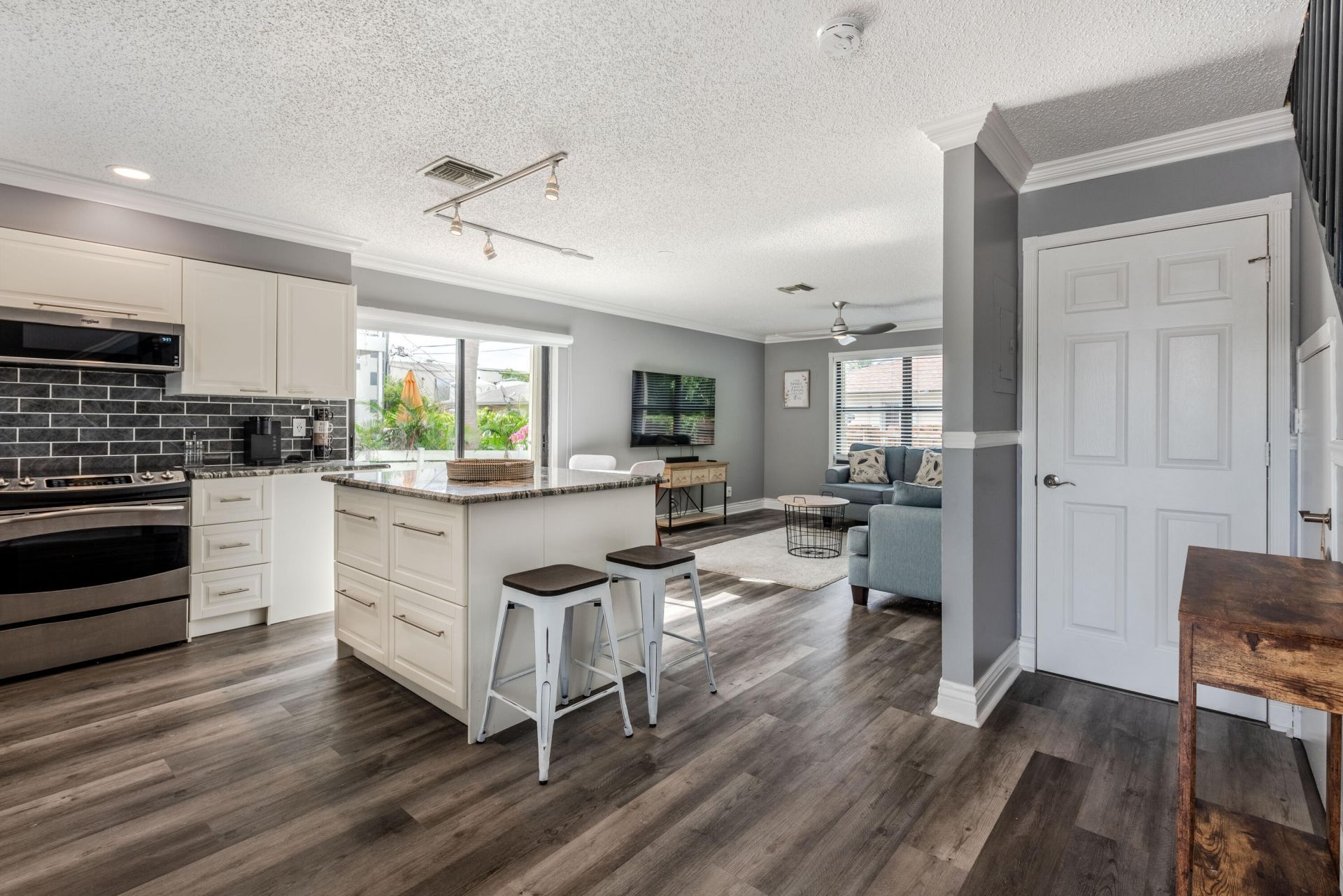324 W Pine Street, Unit 11, Lantana, FL 33462 Photo