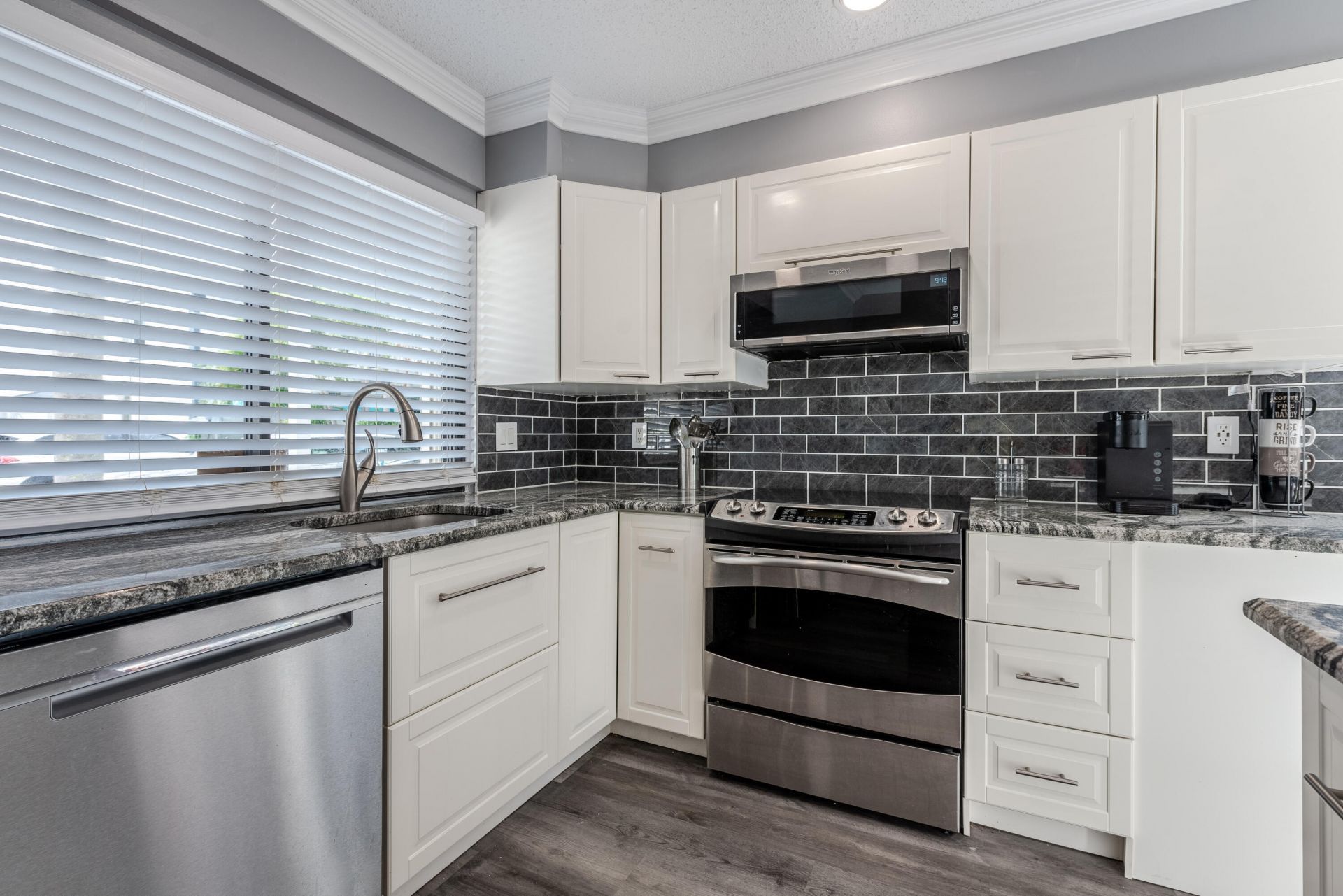 324 W Pine Street, Unit 11, Lantana, FL 33462 Photo