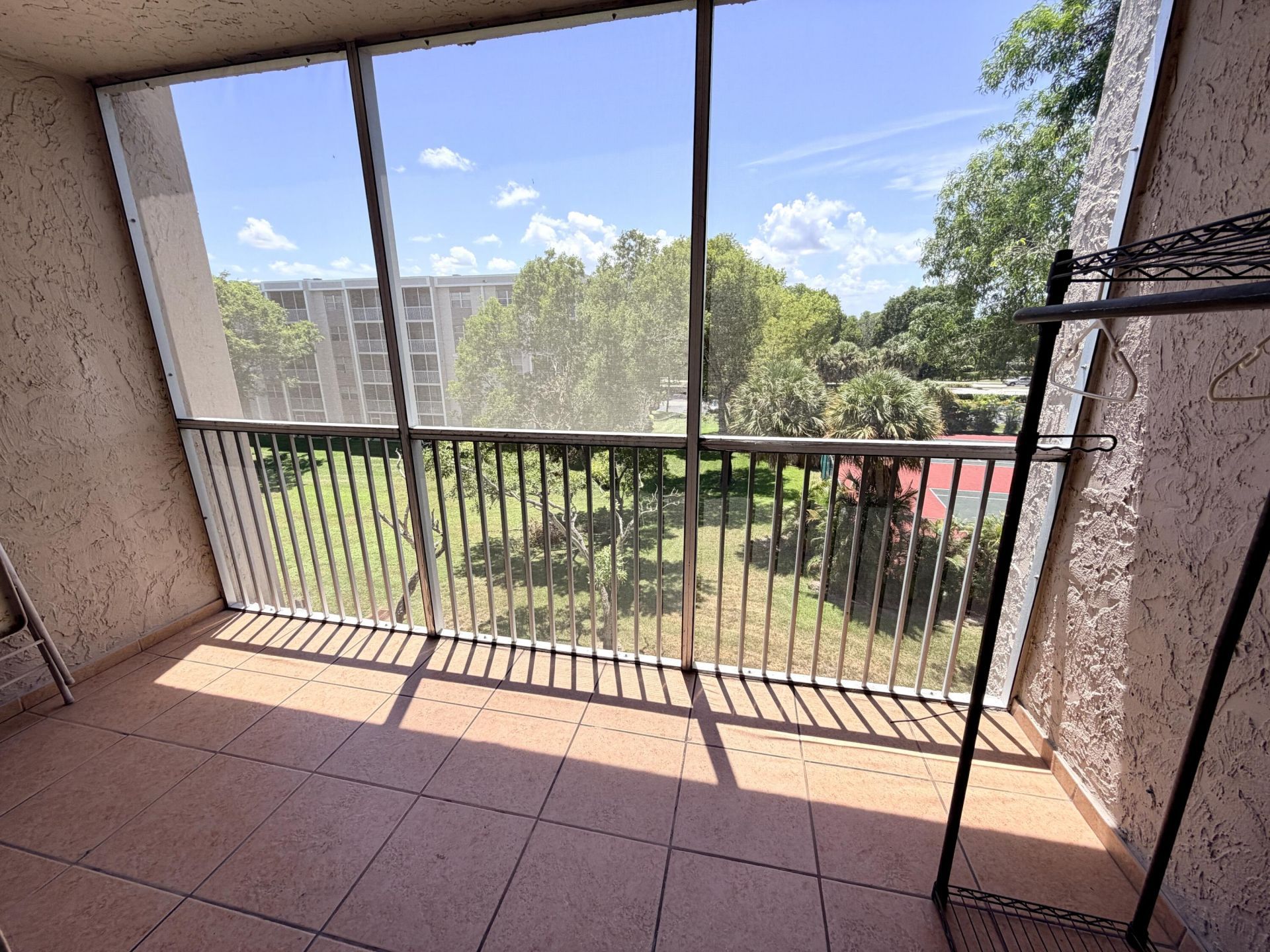 1100 NW 87th Avenue, Unit 406, Coral Springs, FL 33071 Photo