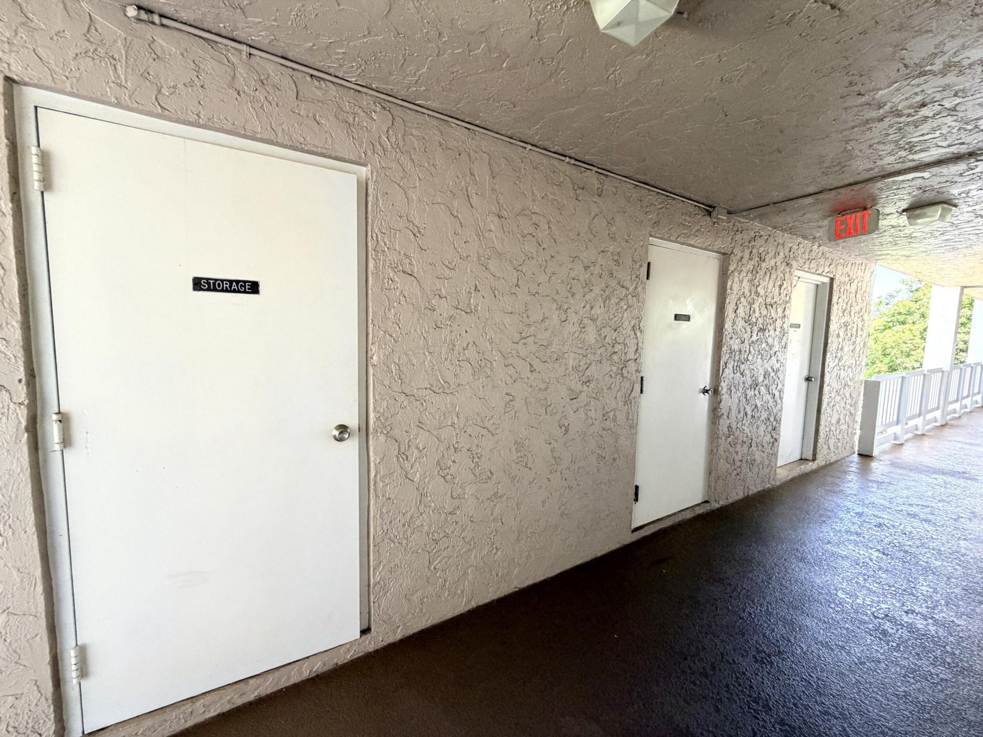 1100 NW 87th Avenue, Unit 406, Coral Springs, FL 33071 Photo