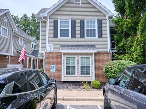 3395 Lenox Village Drive , Unit 148, Fairlawn, OH 44333