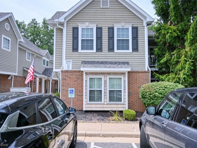 3395 Lenox Village Drive, Unit 148, Fairlawn, OH 44333 Photo 1