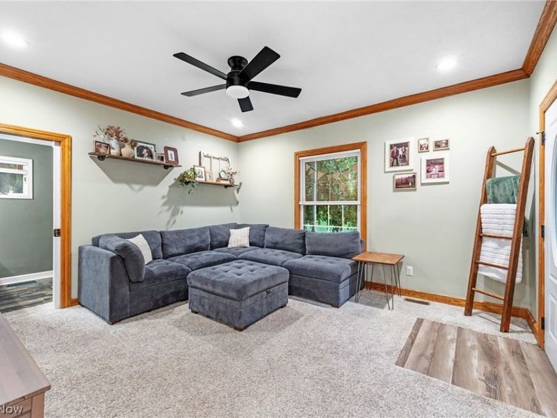 6342 Manchester Road, New Franklin, OH 44216 Photo 9