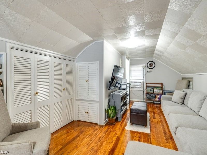 13304 Woodward Boulevard, Garfield Heights, OH 44125 Photo 26