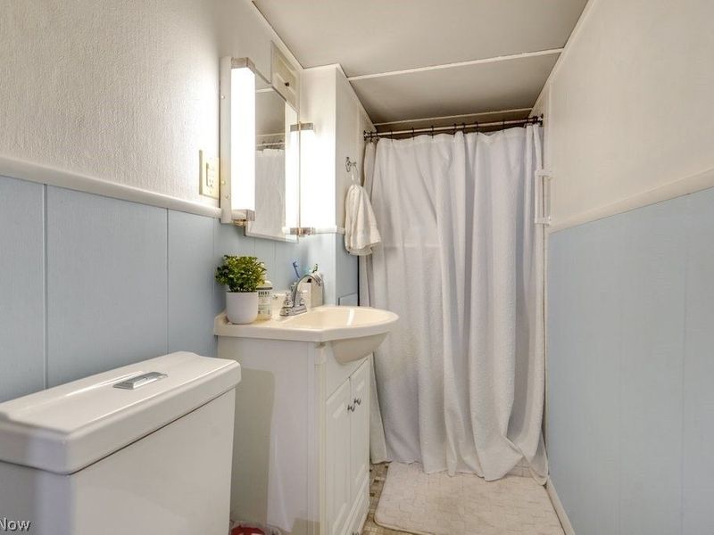 13304 Woodward Boulevard, Garfield Heights, OH 44125 Photo 30