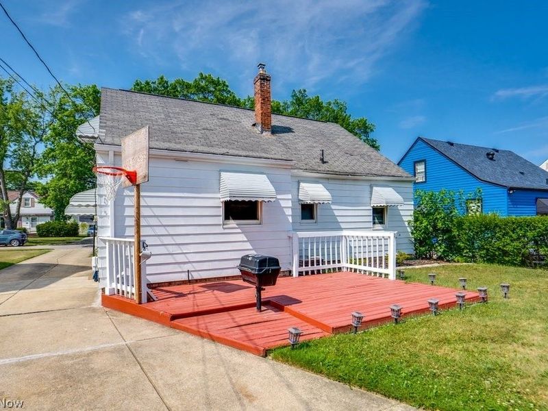 13304 Woodward Boulevard, Garfield Heights, OH 44125 Photo 5